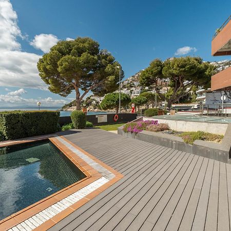 Apartamento Con Gran Terraza Delante Del Mar Roses Ngoại thất bức ảnh