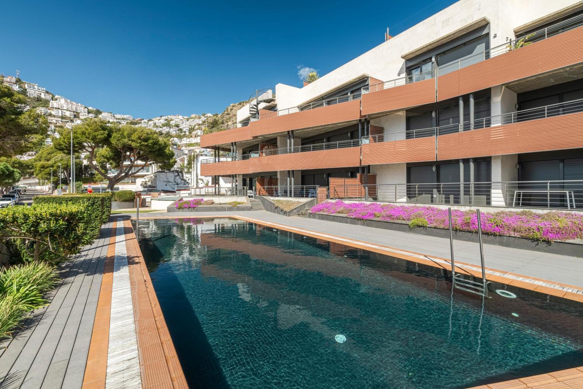 Apartamento Con Gran Terraza Delante Del Mar Roses Ngoại thất bức ảnh